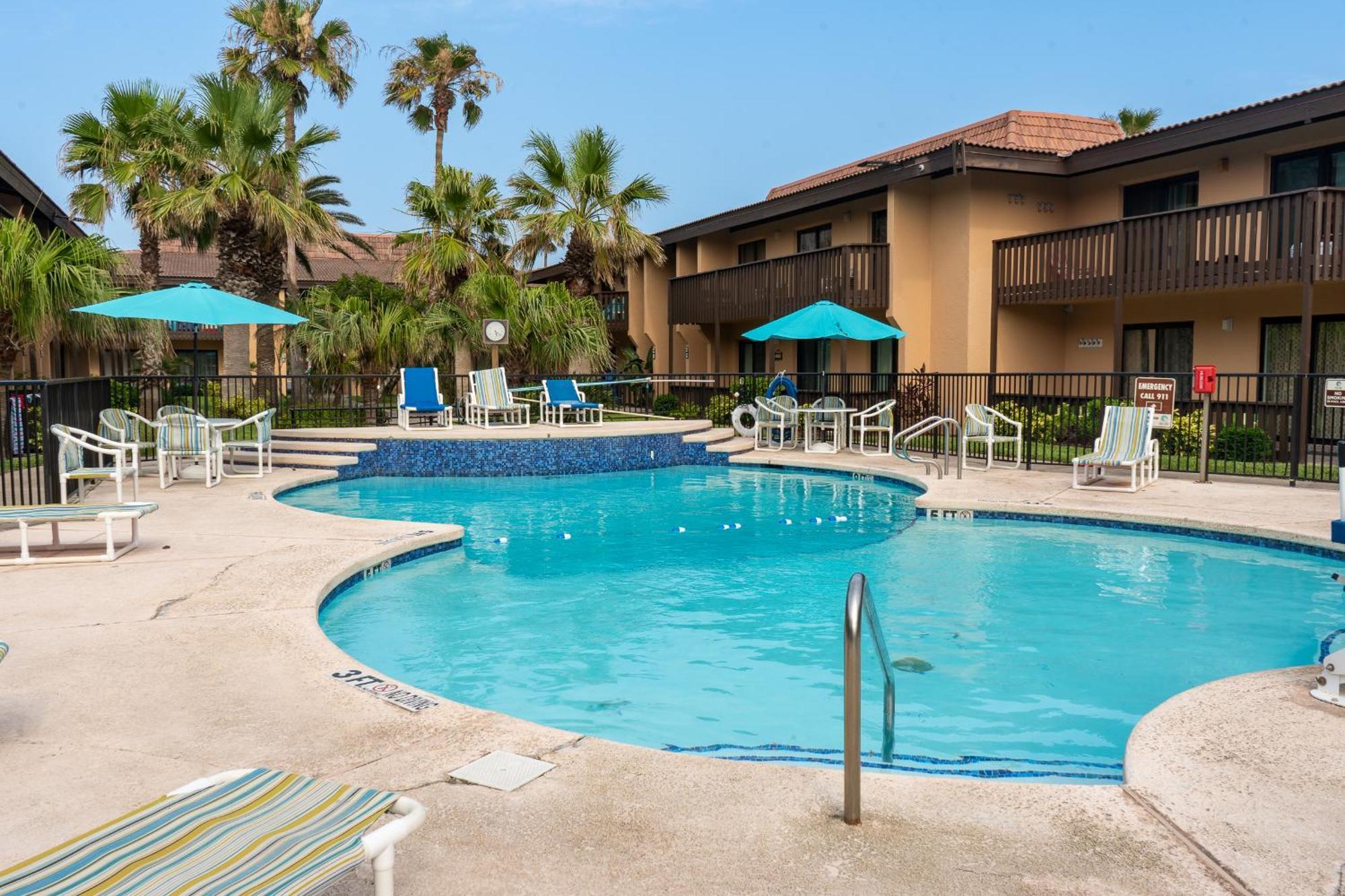 Flamingos Hideaway Stylish 1Br Coastal Escape 155 Apartment South Padre Island Exterior photo